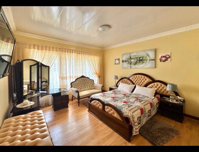 4 BEDROOM HOUSE FOR SALE IN WINCHESTER HILLS